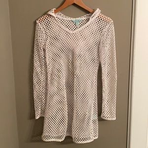 White breezy beach/pool coverup.